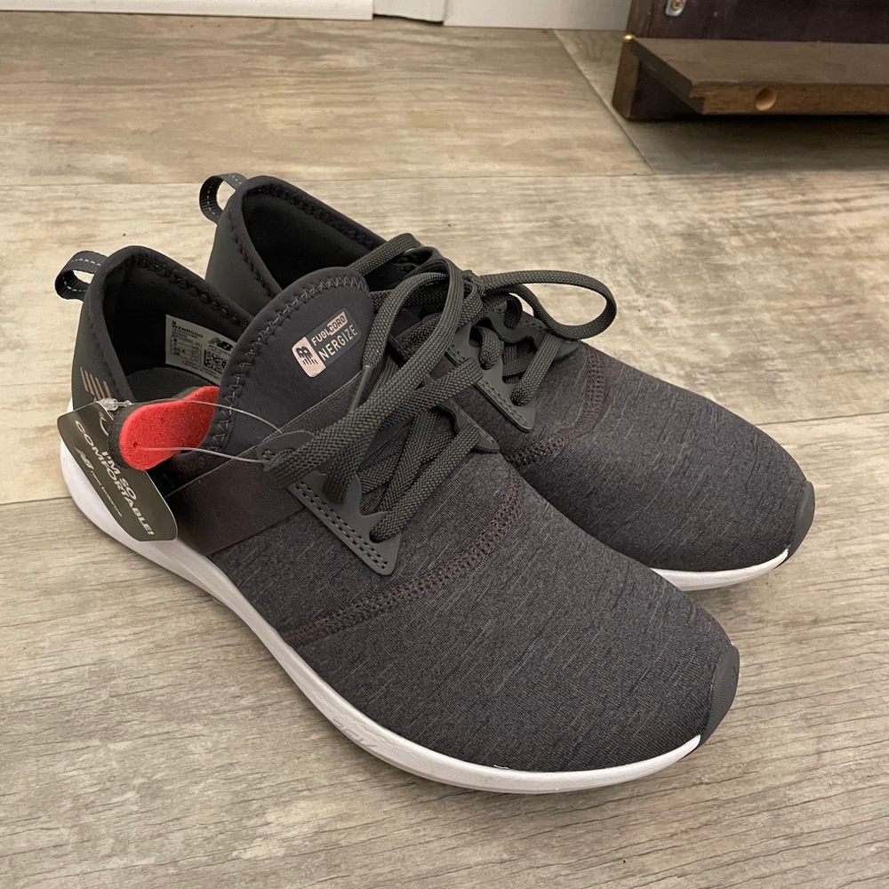 New Balance Tennis Shoes